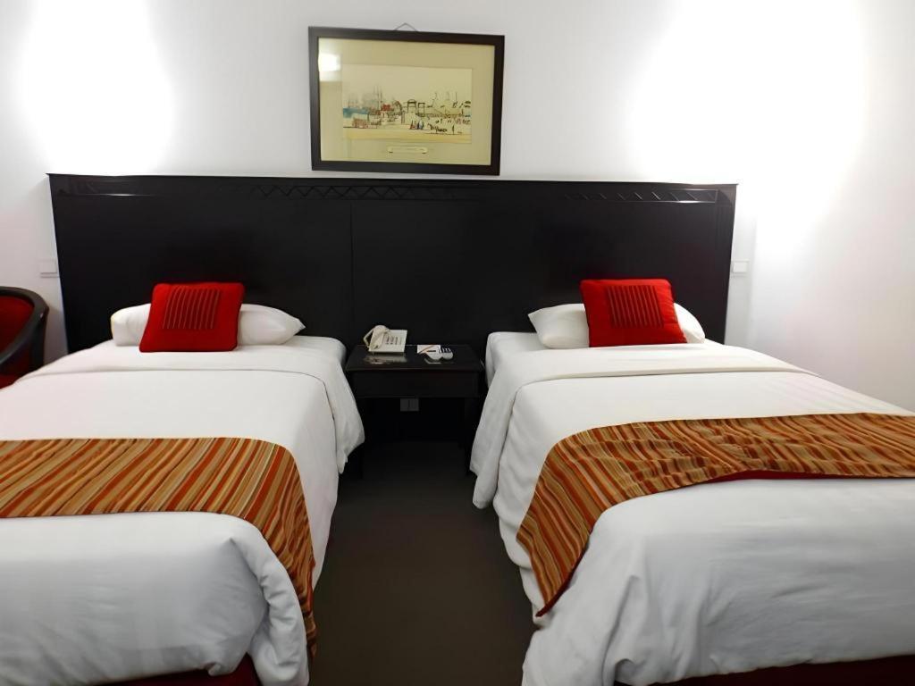 Sofyan Hotel Cut Meutia Джакарта Экстерьер фото